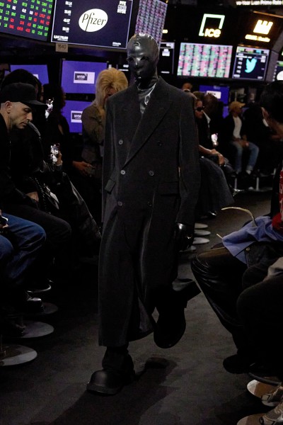 Balenciaga - NYC Show Spring 23 - © SHERIFF • PROJECTS
