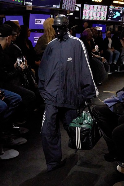 Balenciaga - NYC Show Spring 23 - © SHERIFF • PROJECTS