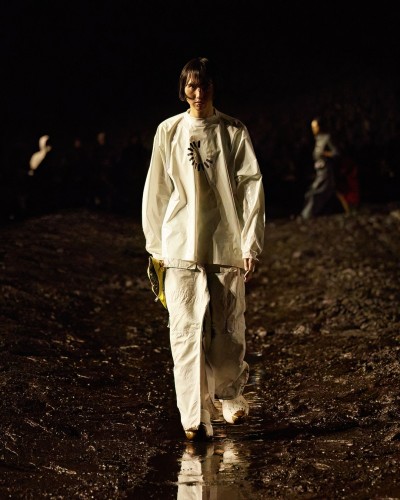 Balenciaga - Summer 23 - © SHERIFF • PROJECTS