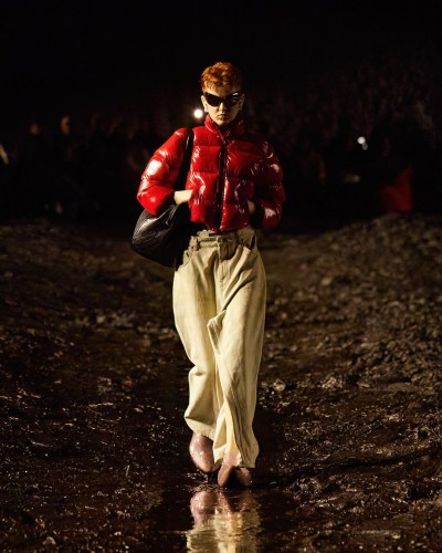 Balenciaga - Summer 23 - © SHERIFF • PROJECTS
