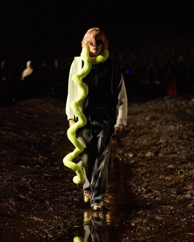 Balenciaga - Summer 23 - © SHERIFF • PROJECTS
