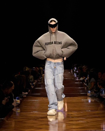 Balenciaga Summer 25 - © SHERIFF • PROJECTS