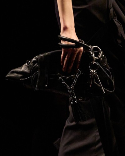 Balenciaga Summer 25 - © SHERIFF • PROJECTS