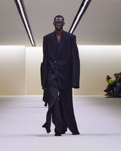 Balenciaga Winter 23 - © SHERIFF • PROJECTS