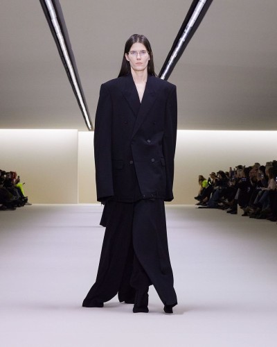 Balenciaga Winter 23 - © SHERIFF • PROJECTS