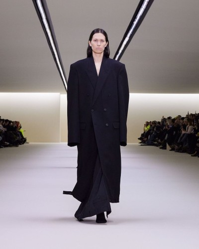Balenciaga Winter 23 - © SHERIFF • PROJECTS