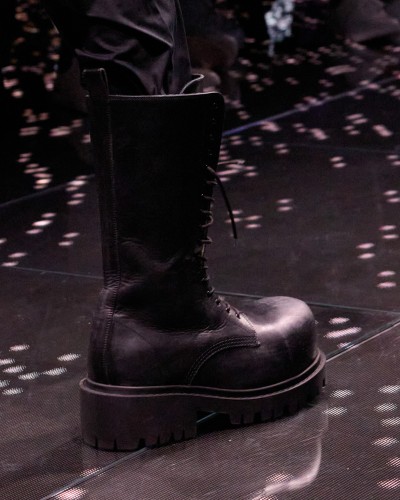 Balenciaga Winter 24 - © SHERIFF • PROJECTS