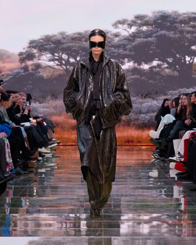 Balenciaga Winter 24 - © SHERIFF • PROJECTS