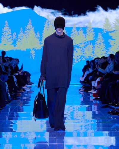 Balenciaga Winter 24 - © SHERIFF • PROJECTS