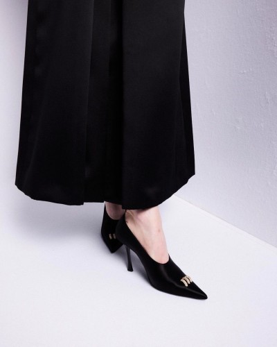 Givenchy FW23 - © SHERIFF • PROJECTS