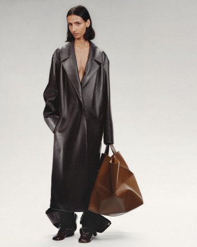 Loewe - © SHERIFF • PROJECTS