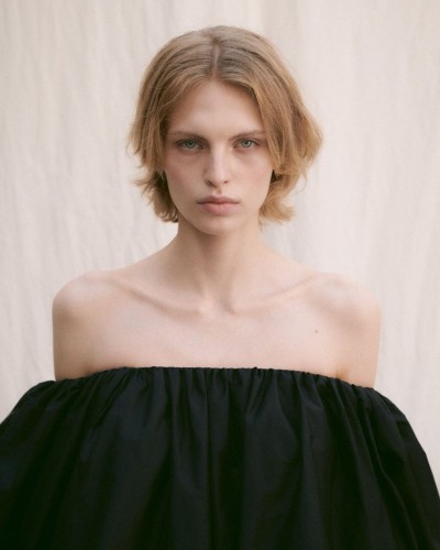 Stella McCartney Summer 2024 - © SHERIFF • PROJECTS