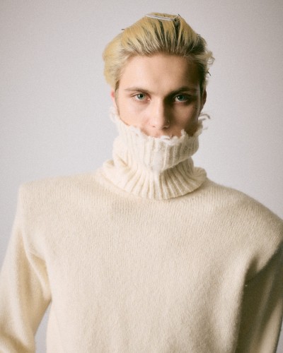Stella McCartney Winter 24 - © SHERIFF • PROJECTS