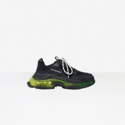 Balenciaga - © SHERIFF • PROJECTS