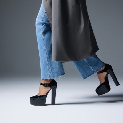 Christian Louboutin - E-Commerce, Capture digitale et retouche photo e-commerce premium - 8 - © SHERIFF • PROJECTS