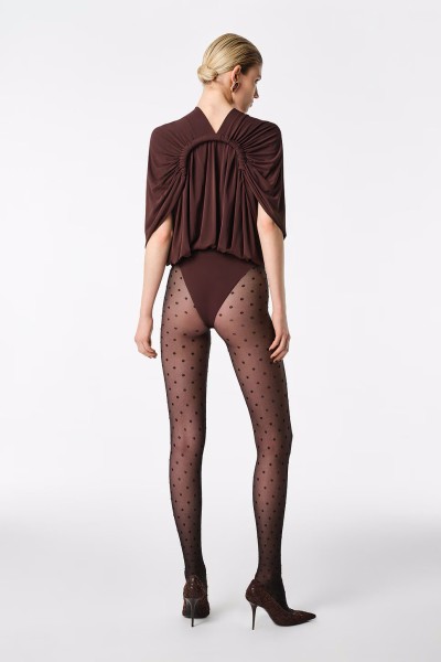 Revolve Los Angeles - E-Commerce, Capture digitale et retouche photo e-commerce premium - 52 - © SHERIFF • PROJECTS