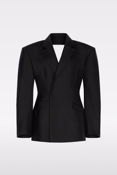 Revolve Los Angeles - E-Commerce, Capture digitale et retouche photo e-commerce premium - 9 - © SHERIFF • PROJECTS