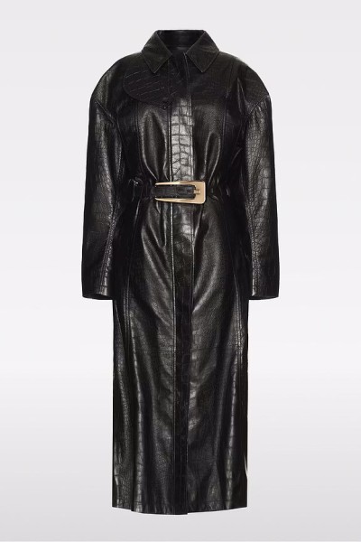 Revolve Los Angeles - E-Commerce, Capture digitale et retouche photo e-commerce premium - 33 - © SHERIFF • PROJECTS