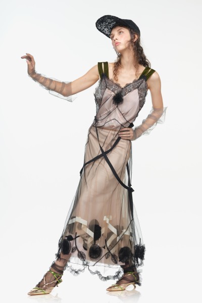 Zara x John Galliano - Britt Lloyd - E-Commerce, Capture digitale et retouche photo e-commerce premium - 94 - © SHERIFF • PROJECTS