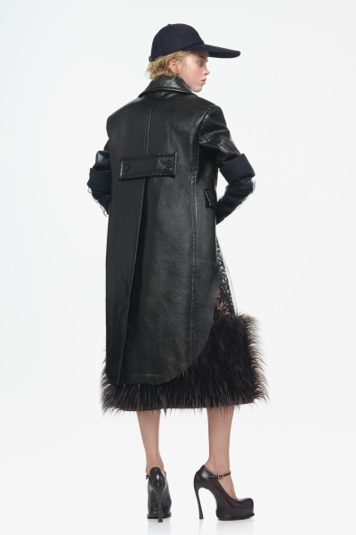 Zara x John Galliano - Britt Lloyd - E-Commerce, Capture digitale et retouche photo e-commerce premium - 16 - © SHERIFF • PROJECTS