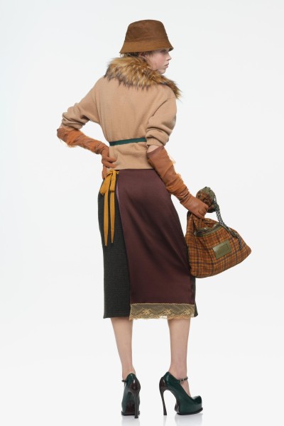Zara x John Galliano - Britt Lloyd - E-Commerce, Capture digitale et retouche photo e-commerce premium - 31 - © SHERIFF • PROJECTS