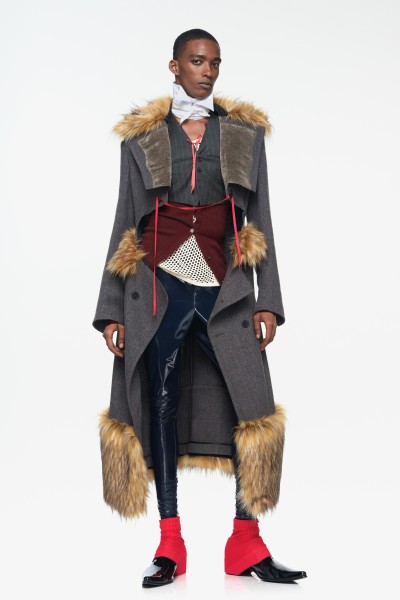 Zara x John Galliano - Britt Lloyd - E-Commerce, Capture digitale et retouche photo e-commerce premium - 48 - © SHERIFF • PROJECTS