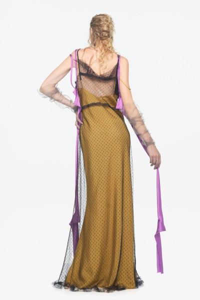 Zara x John Galliano - Britt Lloyd - E-Commerce, Capture digitale et retouche photo e-commerce premium - 5 - © SHERIFF • PROJECTS