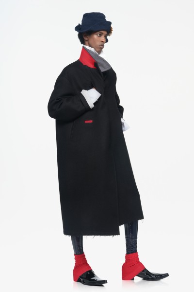 Zara x John Galliano - Britt Lloyd - E-Commerce, Capture digitale et retouche photo e-commerce premium - 33 - © SHERIFF • PROJECTS
