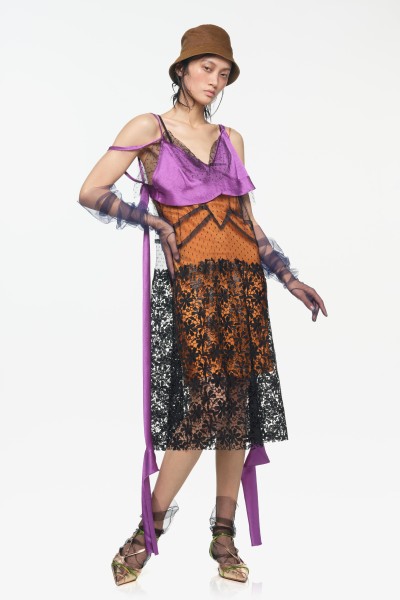 Zara x John Galliano - Britt Lloyd - E-Commerce, Capture digitale et retouche photo e-commerce premium - 92 - © SHERIFF • PROJECTS