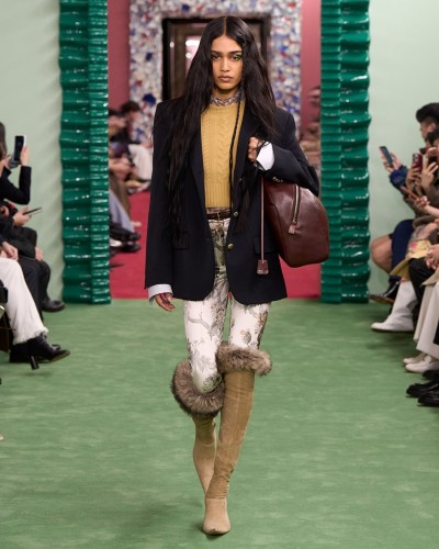 Acne Studios Fall Winter 2026 - Fashion Shows & Special Projects, Capture digitale et retouche photo vidéo Fashion Week - 5 - © SHERIFF • PROJECTS