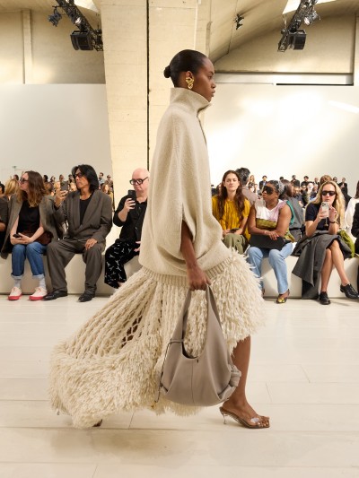 Balenciaga Summer 27 - Fashion Shows & Special Projects, Capture digitale et retouche photo vidéo Fashion Week - 4 - © SHERIFF • PROJECTS