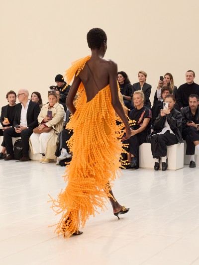 Balenciaga Summer 27 - Fashion Shows & Special Projects, Capture digitale et retouche photo vidéo Fashion Week - 21 - © SHERIFF • PROJECTS