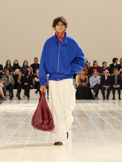 Balenciaga Summer 27 - Fashion Shows & Special Projects, Capture digitale et retouche photo vidéo Fashion Week - 12 - © SHERIFF • PROJECTS
