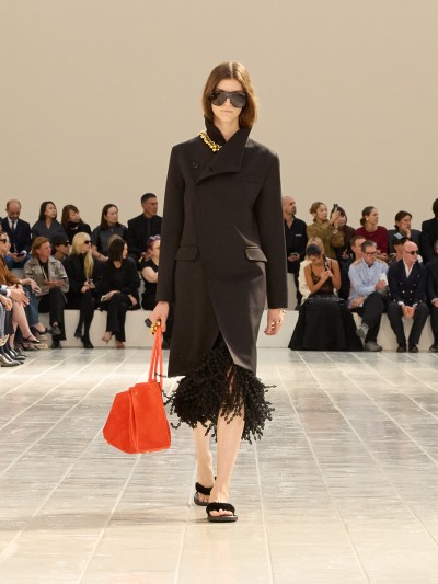 Balenciaga Summer 27 - Fashion Shows & Special Projects, Capture digitale et retouche photo vidéo Fashion Week - 18 - © SHERIFF • PROJECTS