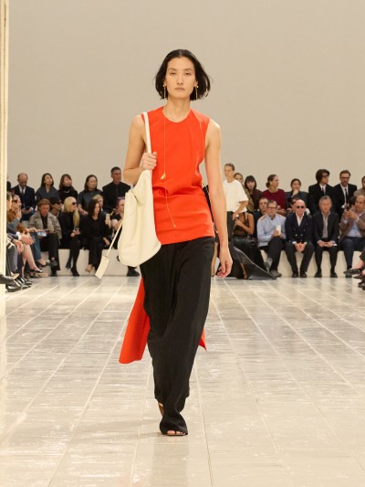 Balenciaga Summer 27 - Fashion Shows & Special Projects, Capture digitale et retouche photo vidéo Fashion Week - 23 - © SHERIFF • PROJECTS
