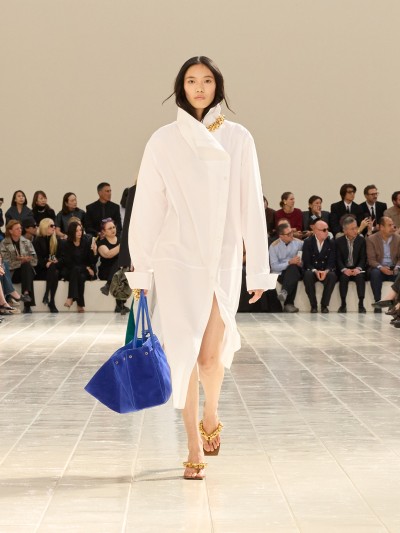 Balenciaga Summer 27 - Fashion Shows & Special Projects, Capture digitale et retouche photo vidéo Fashion Week - 13 - © SHERIFF • PROJECTS