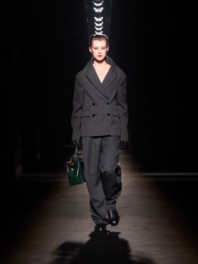 Balenciaga Winter 26 - Fashion Shows & Special Projects, Capture digitale et retouche photo vidéo Fashion Week - 32 - © SHERIFF • PROJECTS