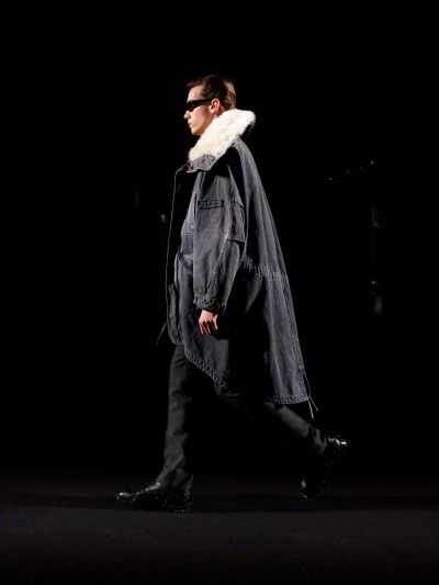 Balenciaga Winter 26 - Fashion Shows & Special Projects, Capture digitale et retouche photo vidéo Fashion Week - 43 - © SHERIFF • PROJECTS