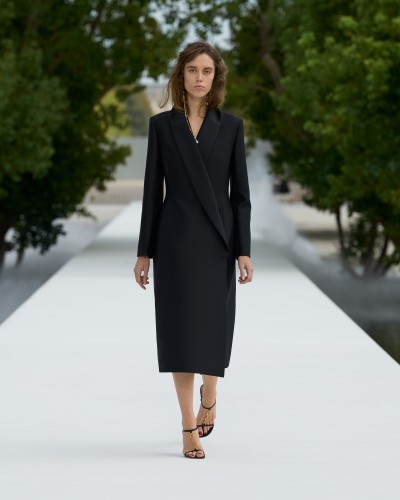 Dior Summer 2027 - Fashion Shows & Special Projects, Capture digitale et retouche photo vidéo Fashion Week - 26 - © SHERIFF • PROJECTS
