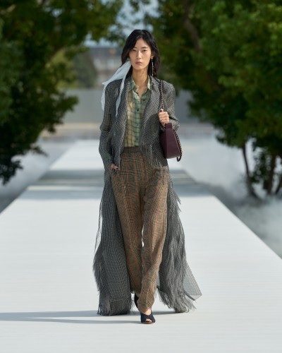 Dior Summer 2027 - Fashion Shows & Special Projects, Capture digitale et retouche photo vidéo Fashion Week - 13 - © SHERIFF • PROJECTS