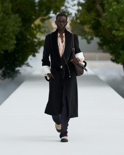 Dior Summer 2027 - Fashion Shows & Special Projects, Capture digitale et retouche photo vidéo Fashion Week - 27 - © SHERIFF • PROJECTS