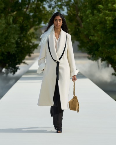 Dior Summer 2027 - Fashion Shows & Special Projects, Capture digitale et retouche photo vidéo Fashion Week - 18 - © SHERIFF • PROJECTS