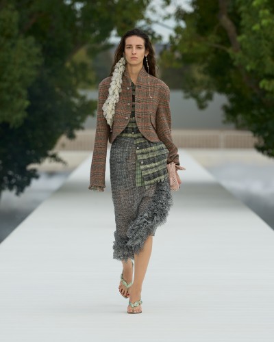 Dior Summer 2027 - Fashion Shows & Special Projects, Capture digitale et retouche photo vidéo Fashion Week - 40 - © SHERIFF • PROJECTS