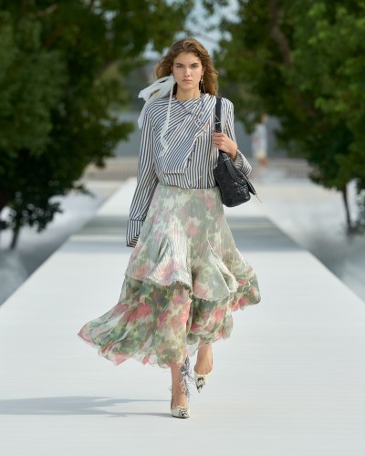 Dior Summer 2027 - Fashion Shows & Special Projects, Capture digitale et retouche photo vidéo Fashion Week - 8 - © SHERIFF • PROJECTS