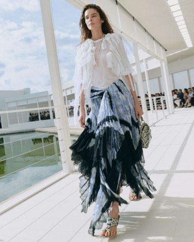 Dior Summer 2027 - Fashion Shows & Special Projects, Capture digitale et retouche photo vidéo Fashion Week - 10 - © SHERIFF • PROJECTS