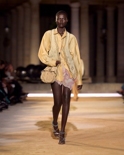 Isabel Marant Summer 2027 - Fashion Shows & Special Projects, Capture digitale et retouche photo vidéo Fashion Week - 20 - © SHERIFF • PROJECTS