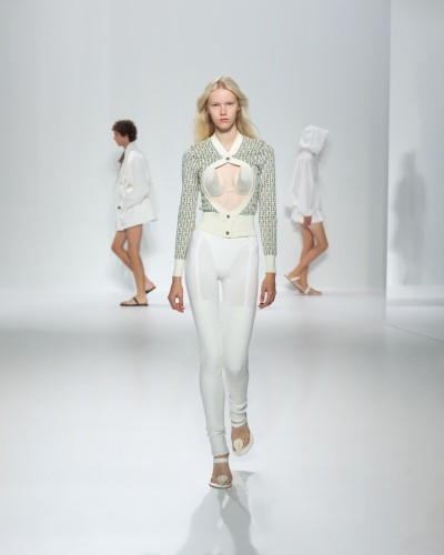 Jean Paul Gaultier Spring Summer 2027 - Fashion Shows & Special Projects, Capture digitale et retouche photo vidéo Fashion Week - 17 - © SHERIFF • PROJECTS