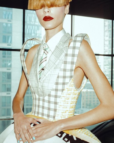 Thom Browne Women’s Spring 2027 - Fashion Shows & Special Projects, Capture digitale et retouche photo vidéo Fashion Week - 4 - © SHERIFF • PROJECTS