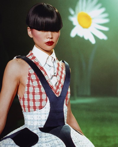 Thom Browne Women’s Spring 2027 - Fashion Shows & Special Projects, Capture digitale et retouche photo vidéo Fashion Week - 10 - © SHERIFF • PROJECTS