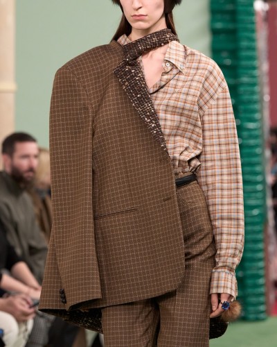 Acne Studios Fall Winter 2026 - Stills, Retouche photo créative mode luxe - 4 - © SHERIFF • PROJECTS